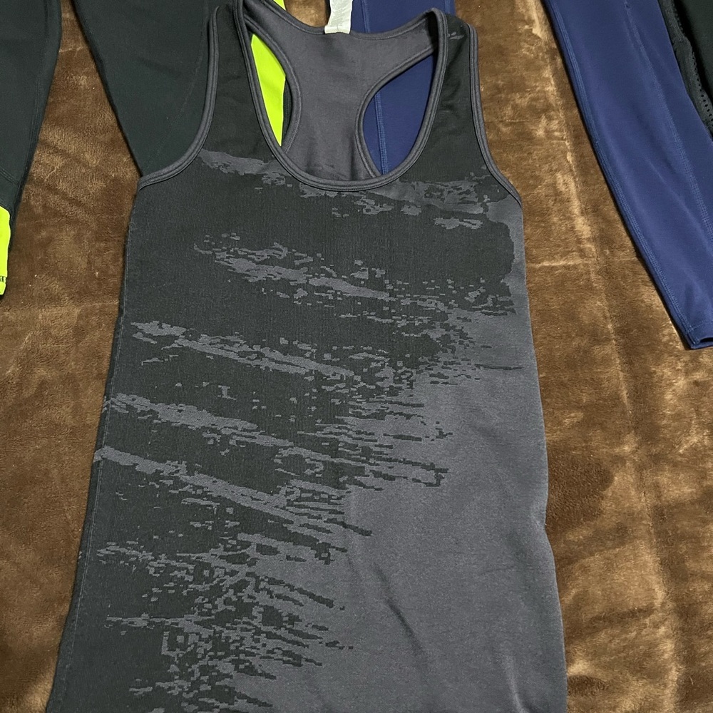 Bundle Of 5 Woman’s Size Small Fabletics. Last It… - image 2